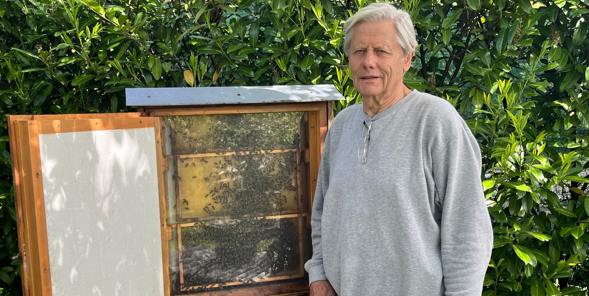 Seit 1994 widmet sich Oskar Stefani in seiner Freizeit den Bienen.