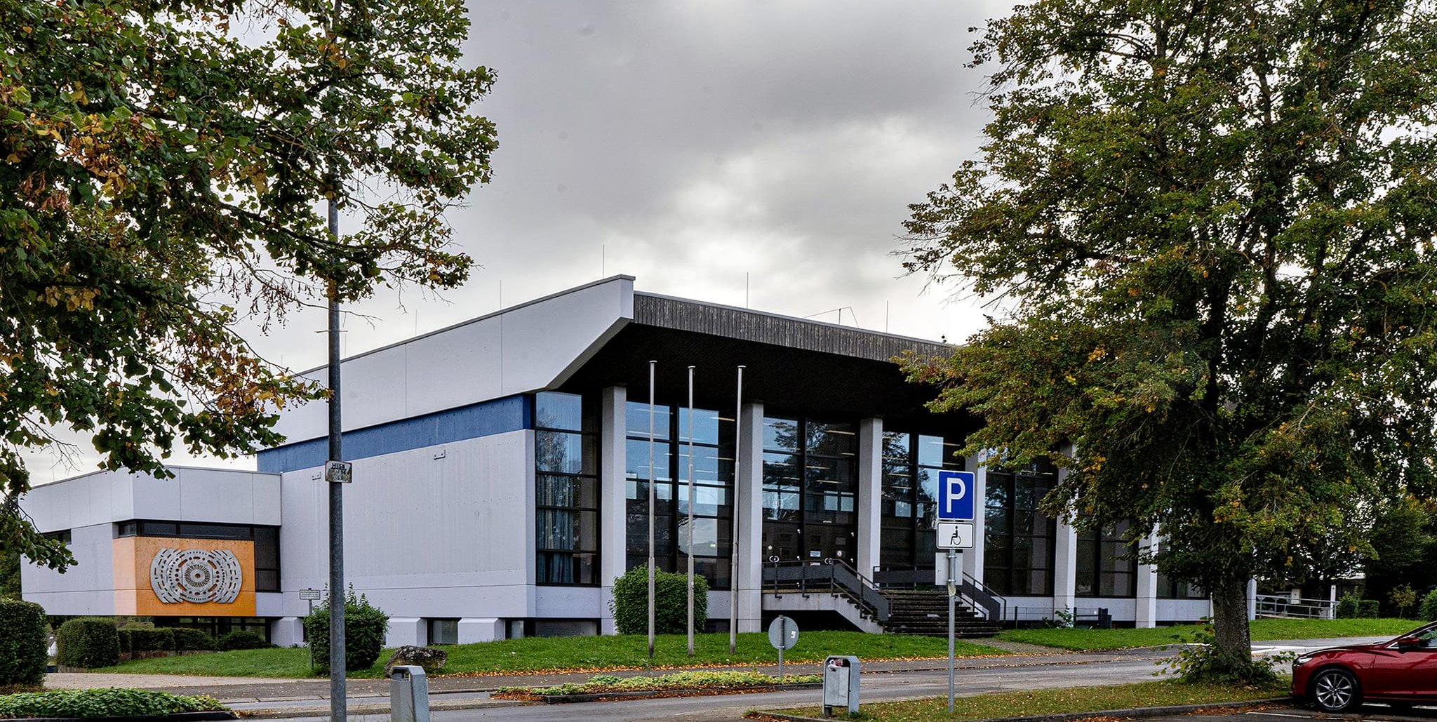 Eine Messe für Unternehmen, die Mitarbeiter und Auszubildende suchen, findet im Juni in Aidlingen in der Sonnenberghalle statt.