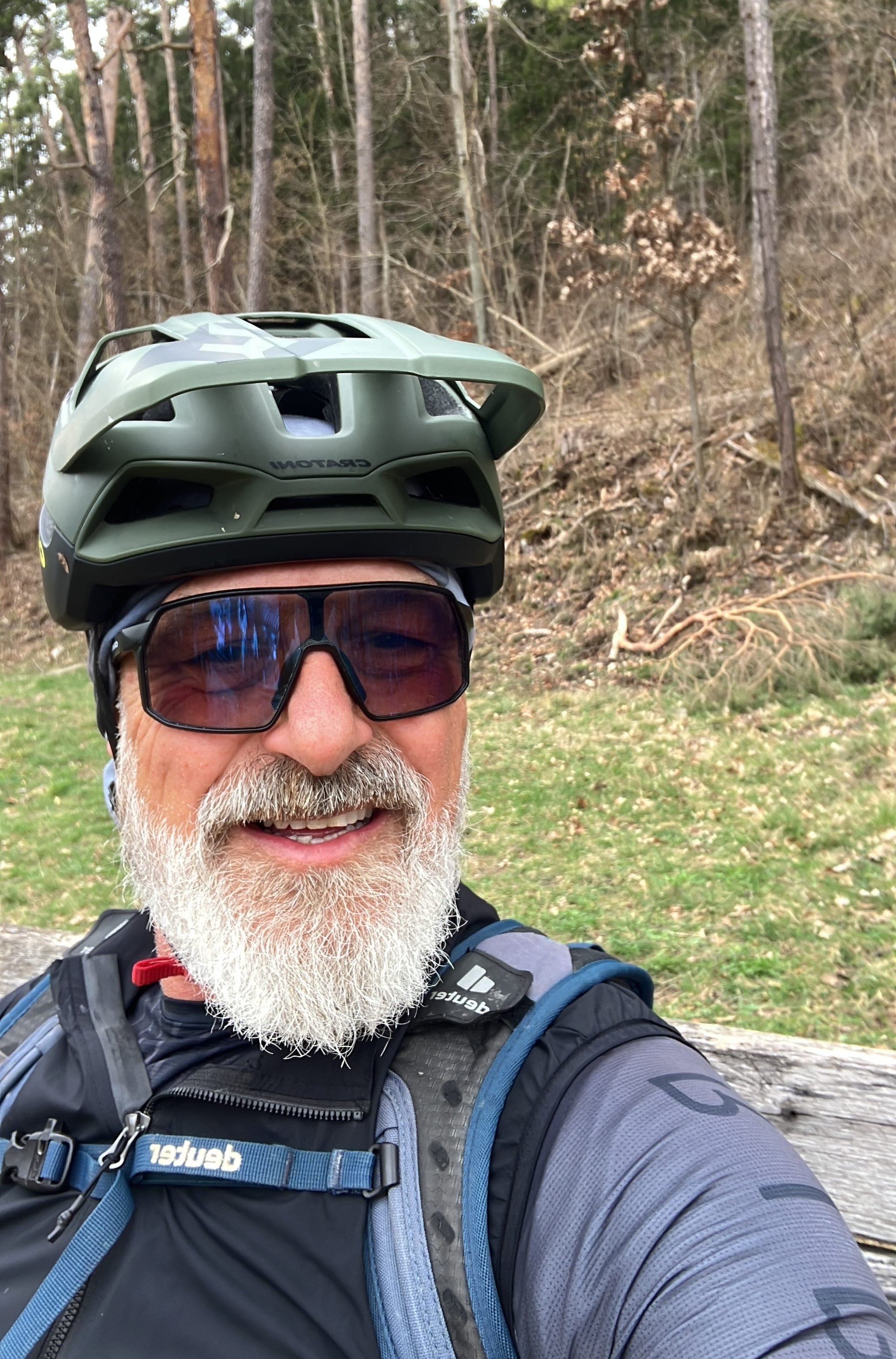 Frank Ellenberger von der DIMB wirbt für Zusammenarbeit bei der Legalisierung von Mountainbike-Strecken und bietet Unterstützung an.