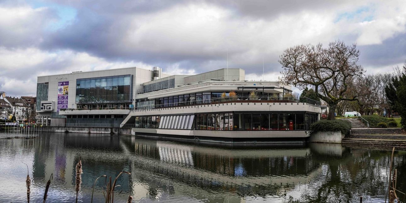Das Restaurant „Neuberths am See“ bietet ca. 80 Plätze innen und weitere 70 Plätze auf der Terrasse am Unteren See.