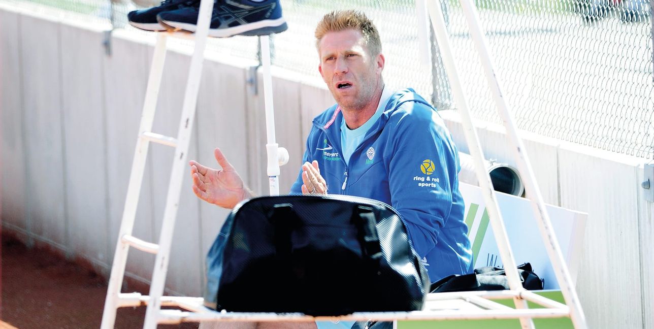 VfL-Cheftrainer Daniel Merkert freut sich über die prominente Verstärkung für das Sindelfinger Herrenteam.
