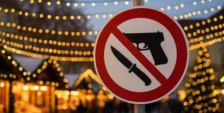Die Polizei kontrolliert verstärkt auf den Weihnachtsmärkten. Bild: ChatGPT