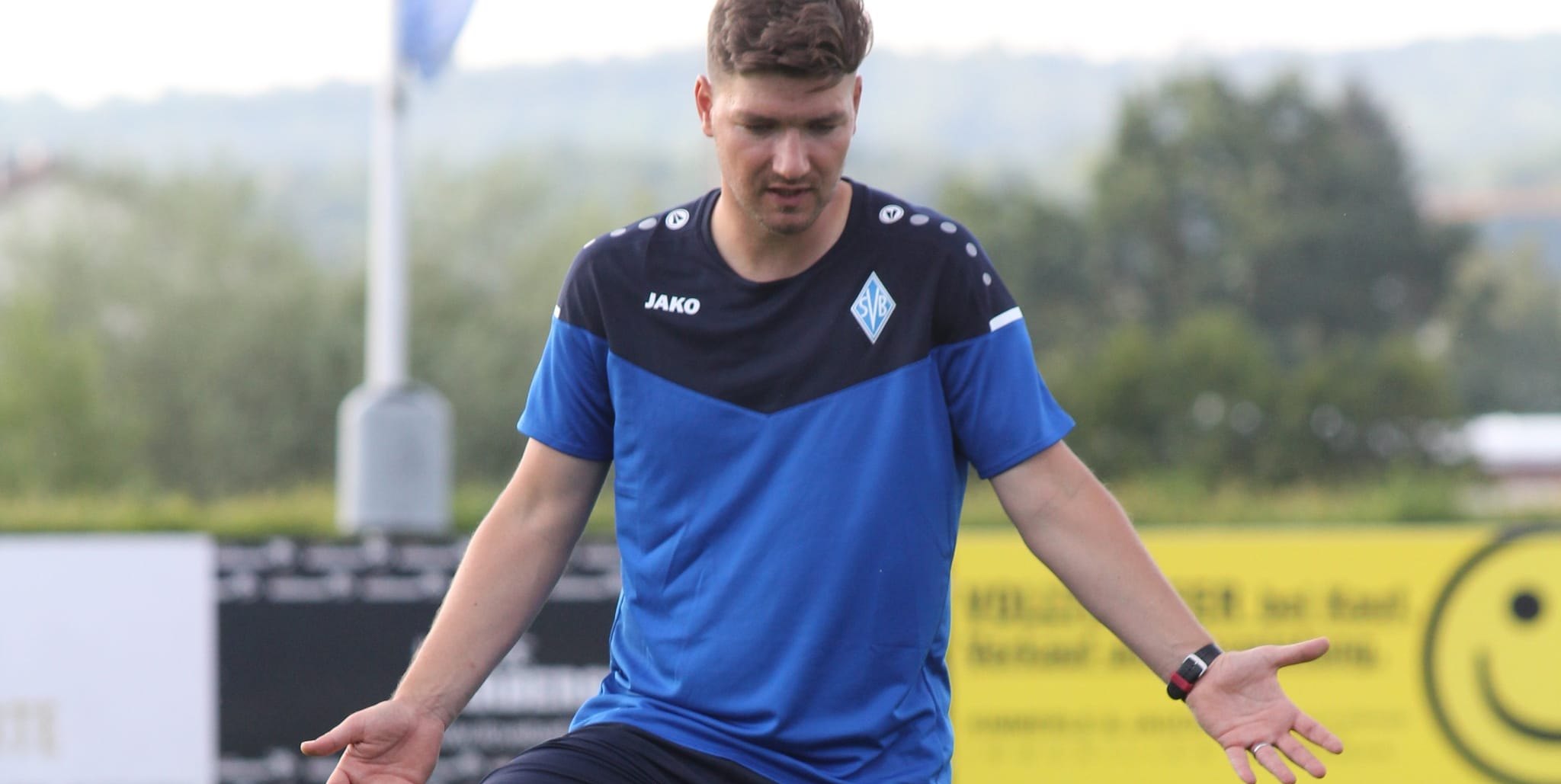Trainer Daniel Fredel soll die U19 der SV Böblingen vor dem Abstieg aus der Fußball-Oberliga bewahren. Bild: z