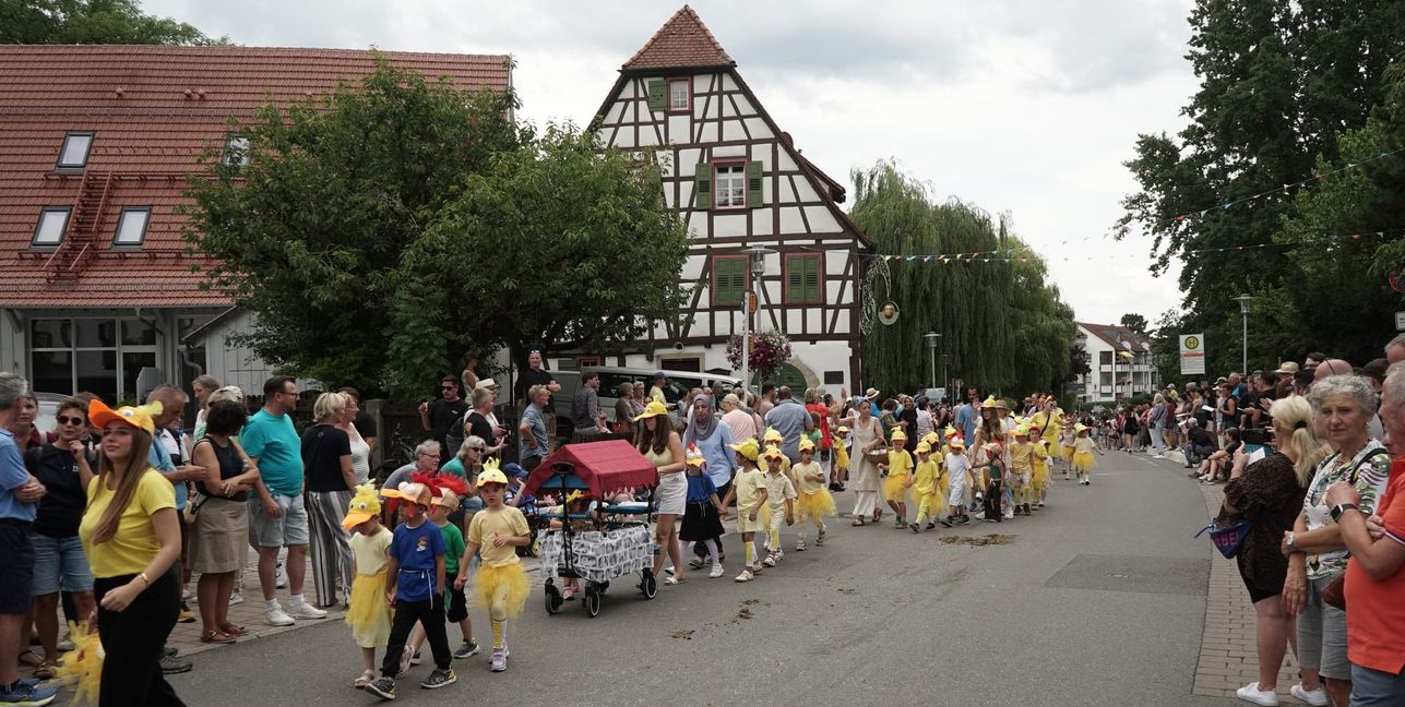 Fanstasievolle Kostüme der Maichinger Kinder.