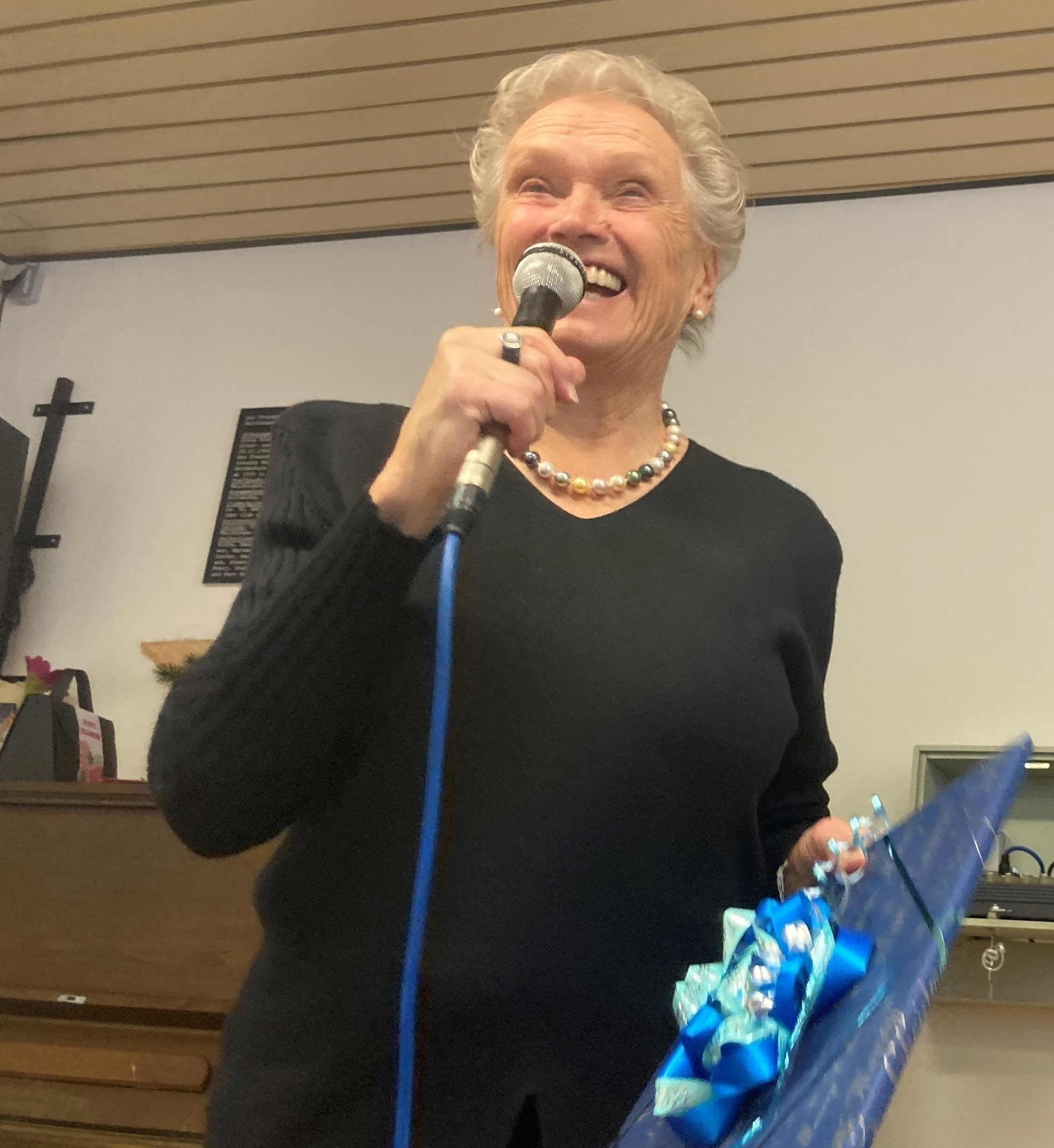 Im Dezember wurde Ursula Kächele als Leiterin des Vereins "Freundeskreis der Älteren" im Maichinger Bürgerhaus verabschiedet. 23 Jahre lang hatte sie die Leitung inne. Jetzt möchte sie sich anderen Projekten widmen. Bilder: Gospodarczyk