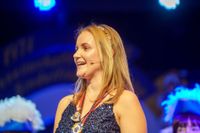 Jubiläumsabend der Gesellschaft Blau-Weiss Sindelfingen: Tanz, Musik und fröhliche Momente mit Gästen und Garden.