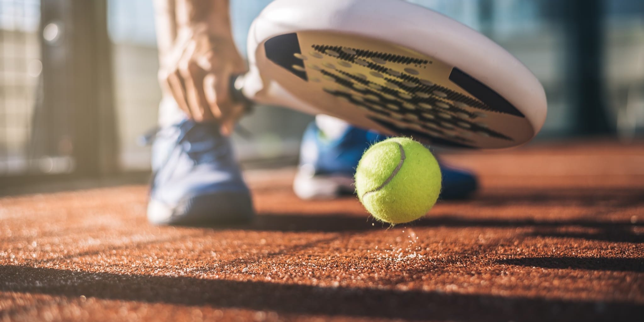 Am Samstag startet die Padeliga auch auf dem Gelände der Böblinger Tennis-Abteilung im Zimmerschlag. Bild: David Prado/Adobe Stock