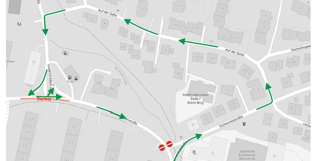 Die Umleitung erfolgt über die Straße „Auf der Stelle“.