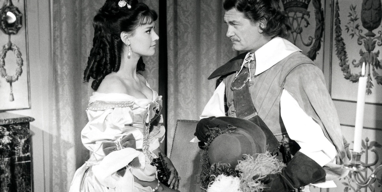 Jean Marais galt als schöner Mann. Auch mit flottem Hut als Musketier D‘Artagnan in „Die eiserne Maske“.