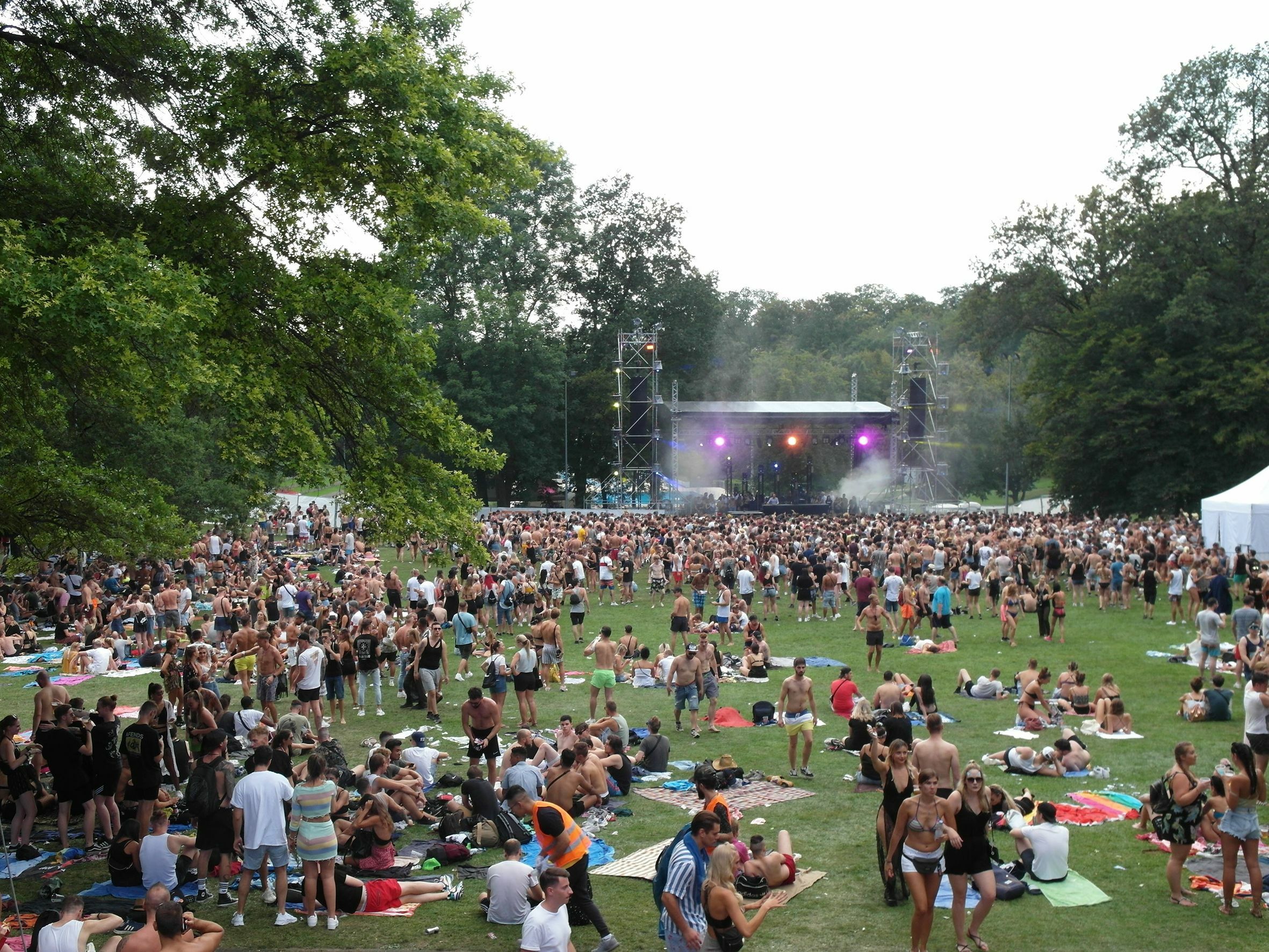 Das Wet-Festival steigt am Samstag im Sindelfinger Freibad. Bild: Archiv