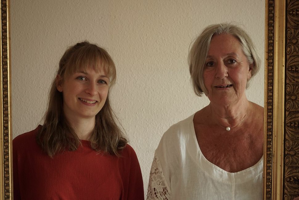 Tänzerinnen an der SMTT: Olivia Musleh (links) und Monika Heber-Knobloch.    Bild Heiden