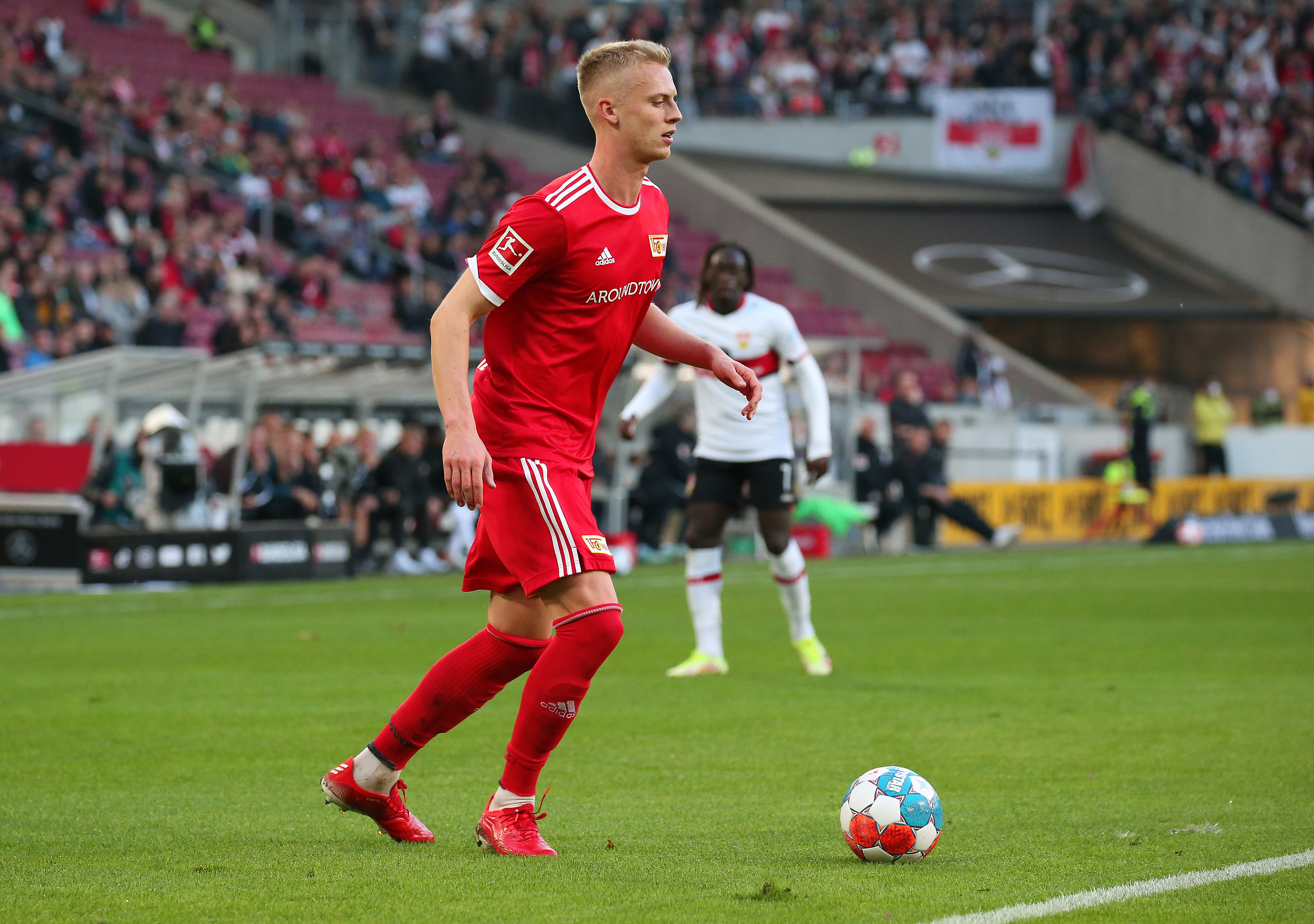 Timo Baumgartl im Trikot von Union Berlin beim Gastspiel in der Stuttgarter Mercedes-Benz-Arena. Bild: Baumann/A