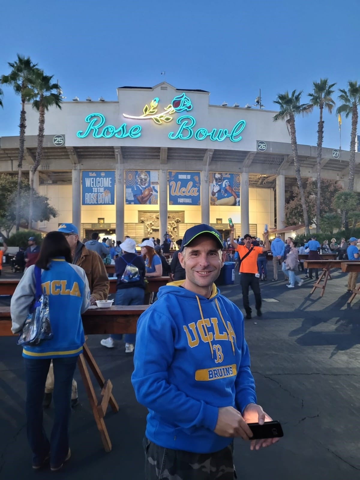 Stefan Wagner im vergangenen Jahr beim Super Bowl in Kalifornien. Bild. z