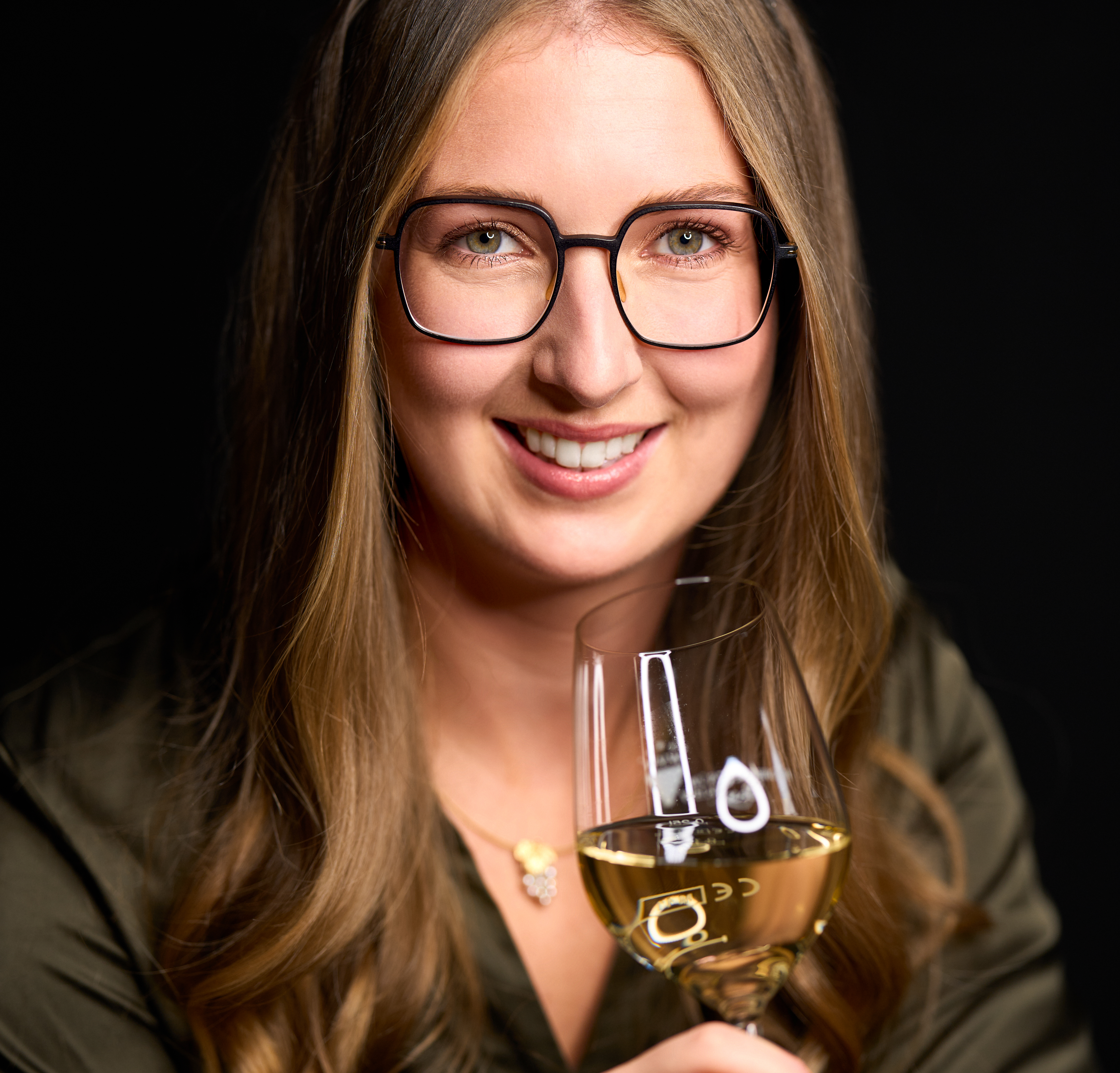 Württembergs Weinkönigin Carolin Golter.    Bild: Kristof Poggel/z