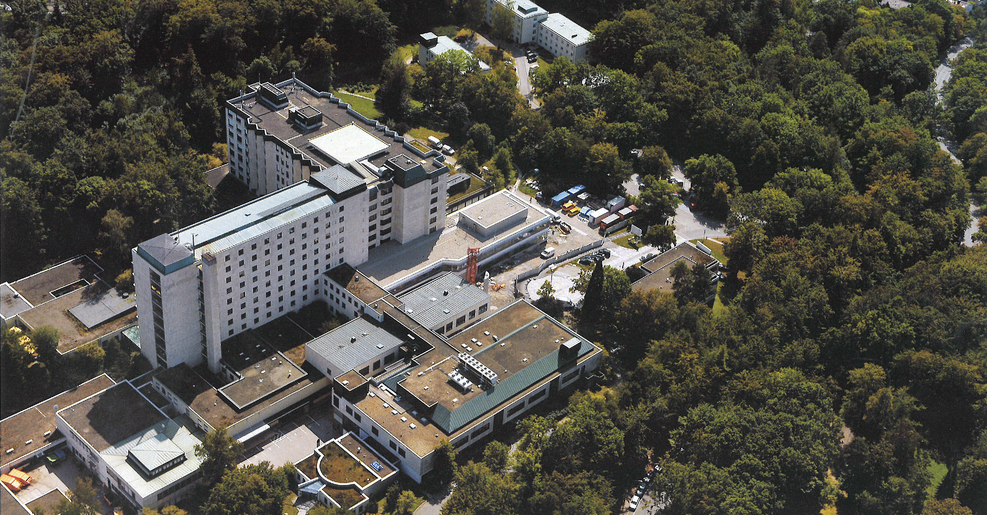 Das Krankenhaus-Areal auf der Steige ist eine große Entwicklungschance für Sindelfingen.   Bild: Stampe/A